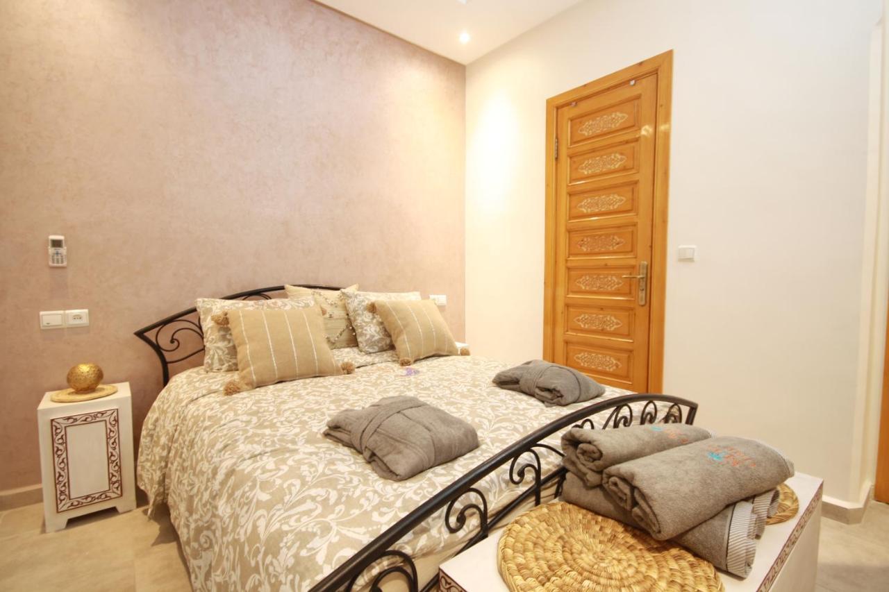 Riad Miel & Une Nuit Marrakesh Exterior photo
